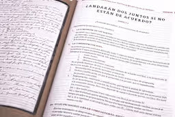 RVR 1960 Biblia de estudio Spurgeon, negro piel genuina